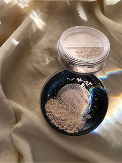 Минеральная тональная основа светлый, 20 мл - фото 8979